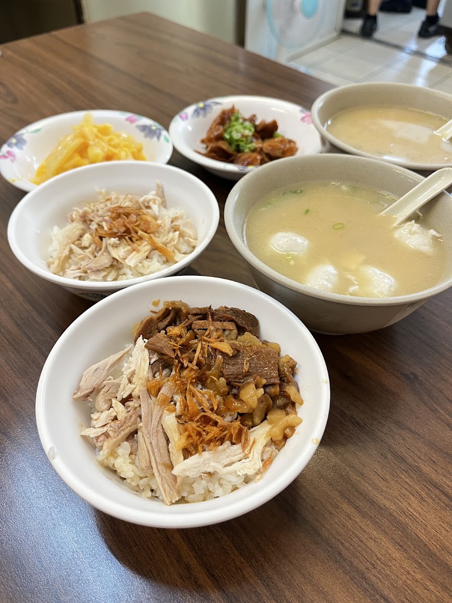 家禾火雞肉飯照片