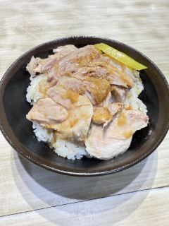 嘉義噴水雞肉飯中山店照片