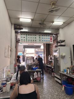 呆獅雞肉飯照片