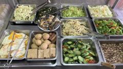 火雞肉飯酸辣乾拌麵（公休請看最新動態）照片