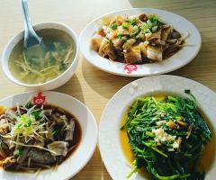 嘉義噴水雞肉飯-新民店照片